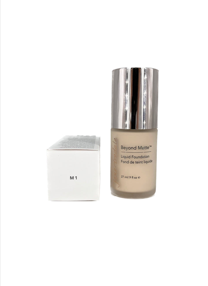BEYOND MATTE Liquid Foundation