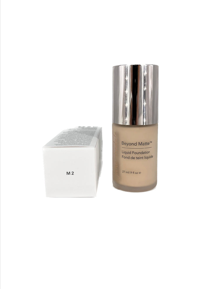 BEYOND MATTE Liquid Foundation