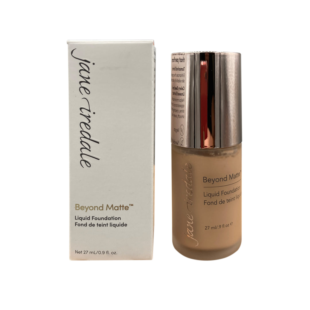 BEYOND MATTE Liquid Foundation