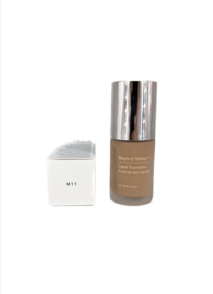 BEYOND MATTE Liquid Foundation