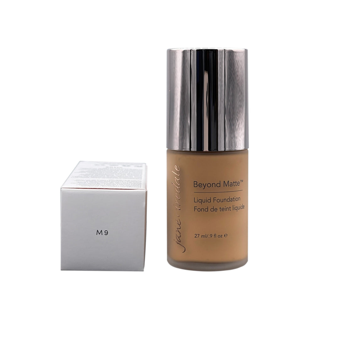BEYOND MATTE Liquid Foundation